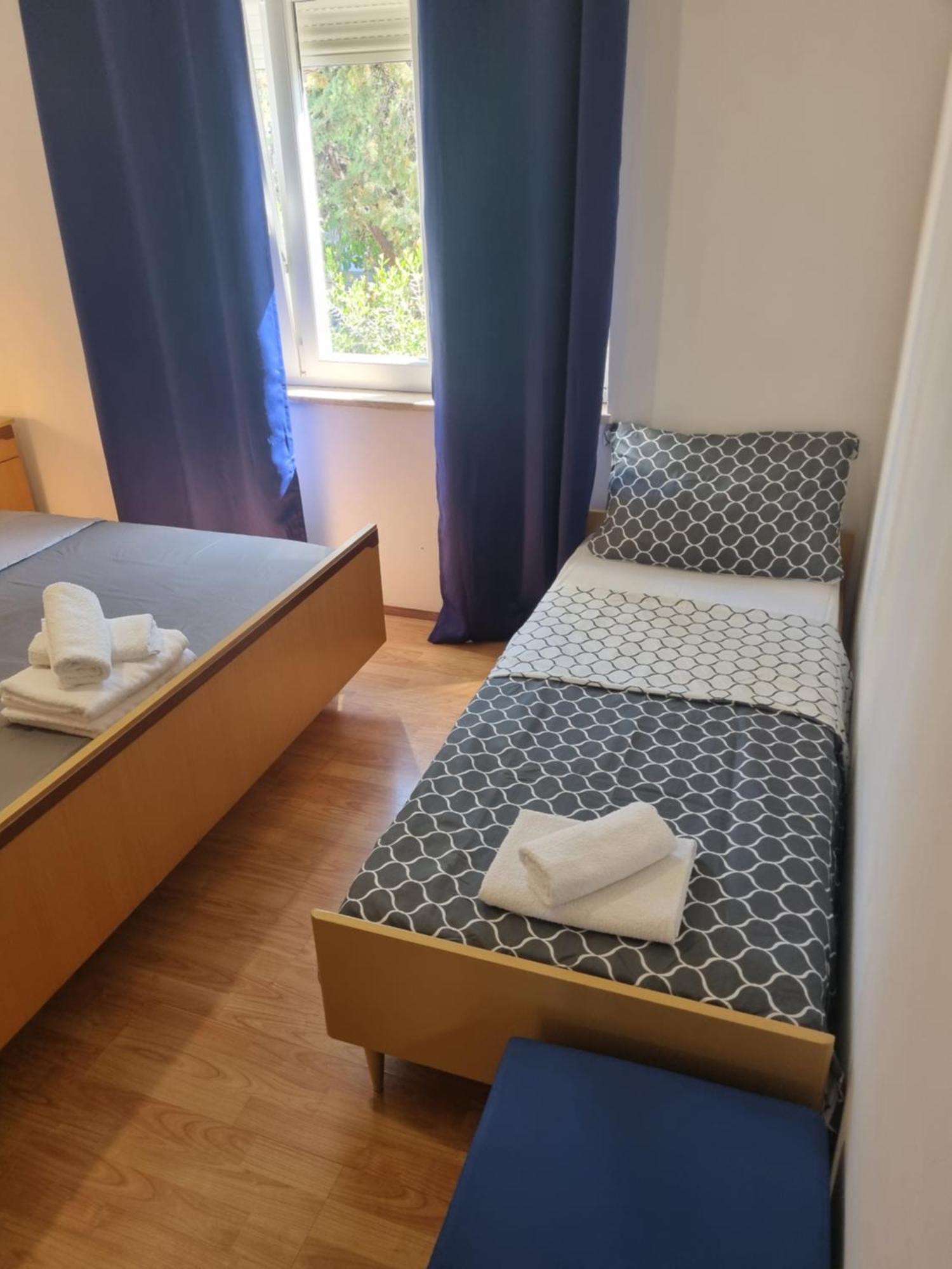 Apartment Oliva Krk Town Exterior photo
